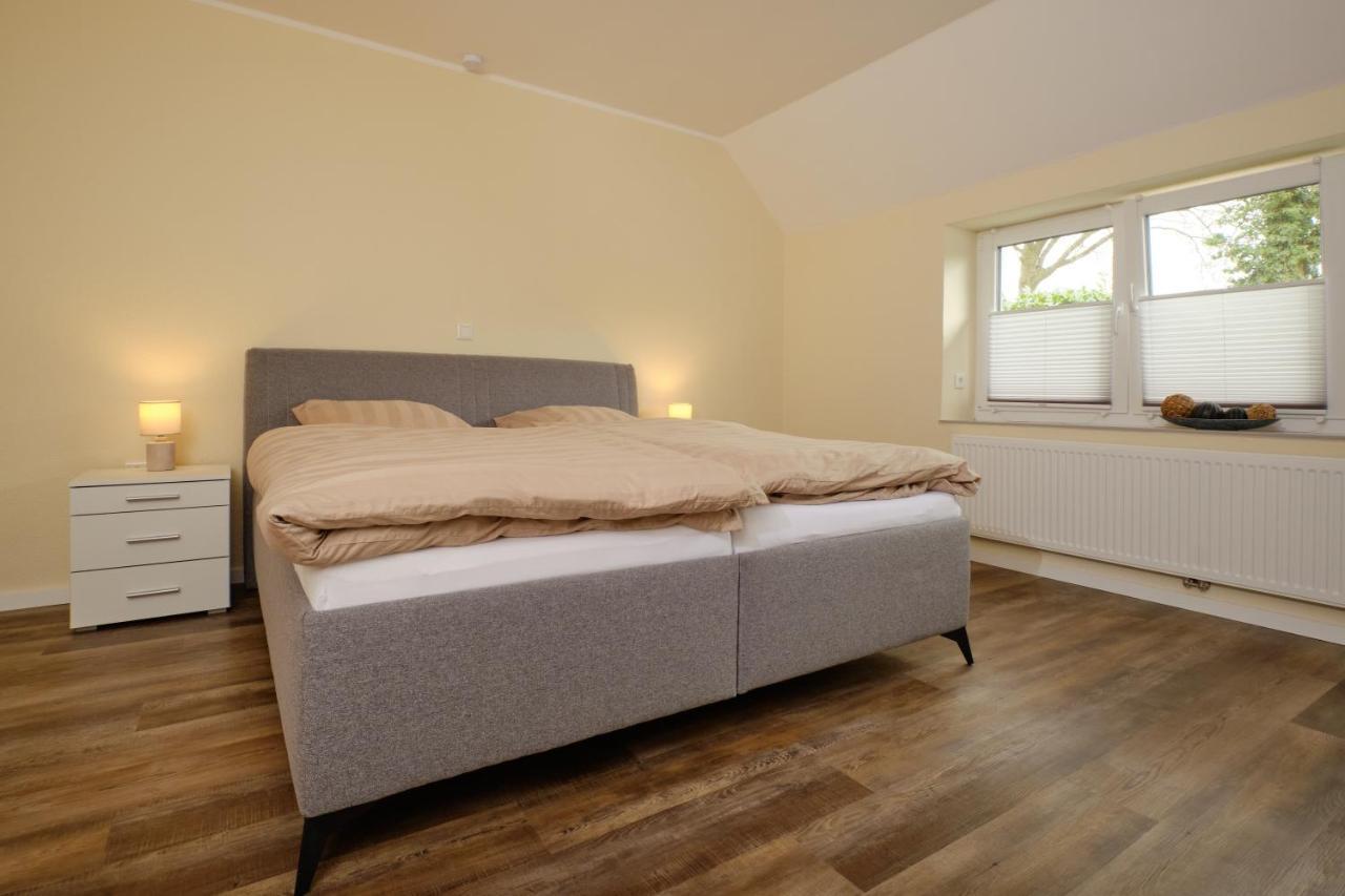 Ferienwohnung Schwarting Wiefelstede ภายนอก รูปภาพ